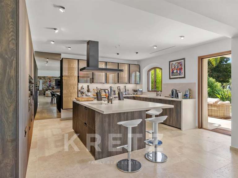 Maison Saint-Tropez - 6 chambres - 500m²