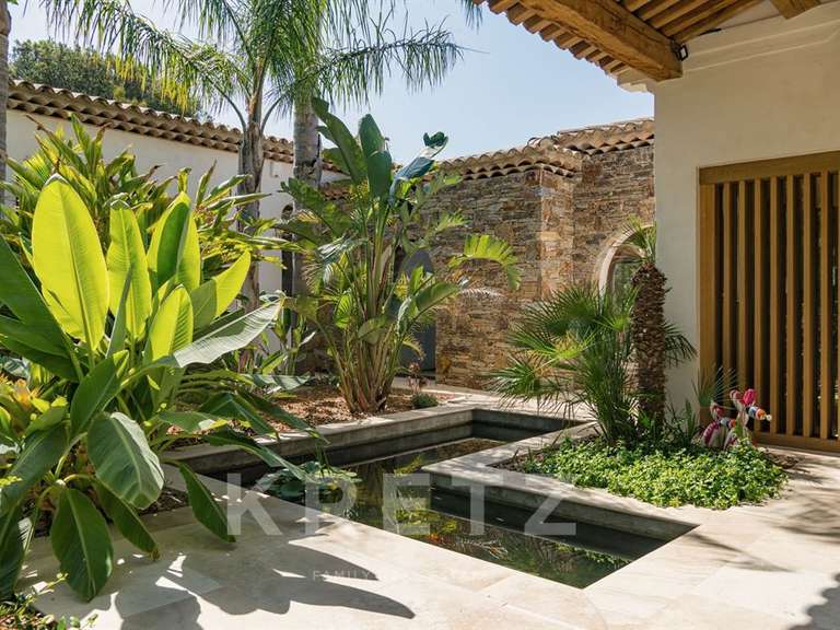 Maison Saint-Tropez - 6 chambres - 500m²