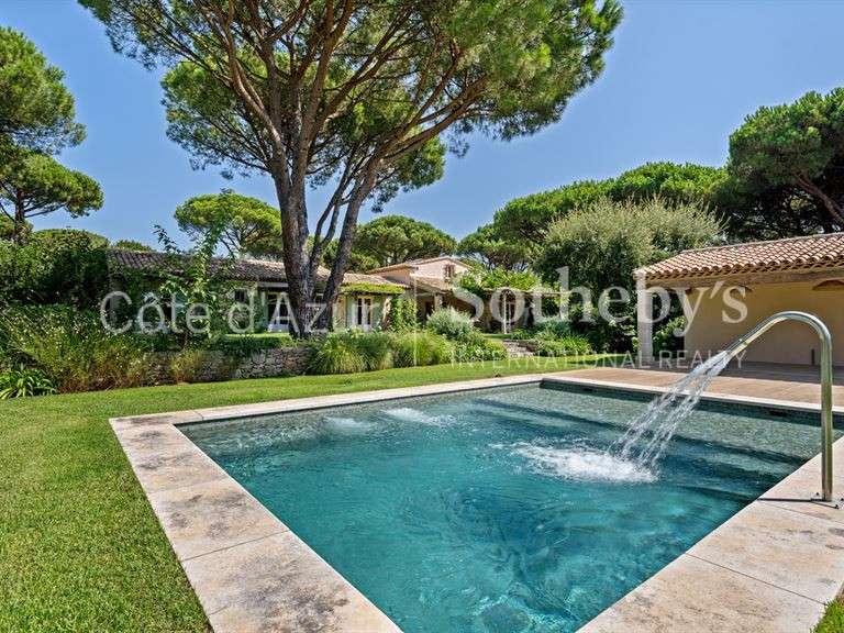 Maison Saint-Tropez - 8 chambres - 412m²