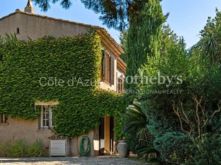 Maison Saint-Tropez - 4 chambres - 190m²