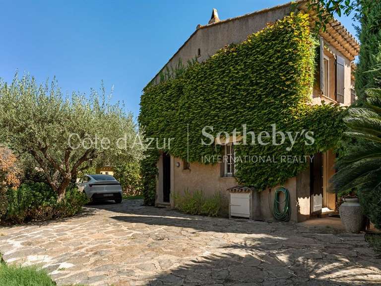 Maison Saint-Tropez - 4 chambres - 190m²