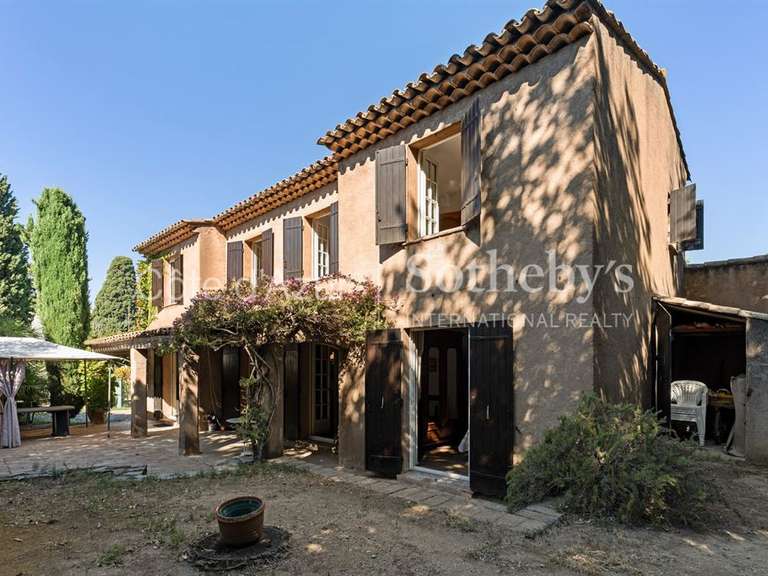 Maison Saint-Tropez - 4 chambres - 190m²
