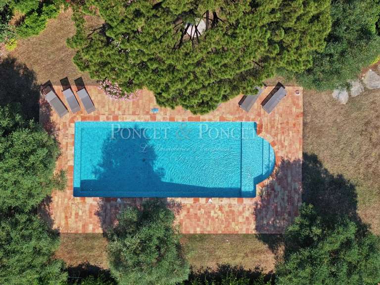 Property Saint-Tropez - 4 bedrooms - 200m²