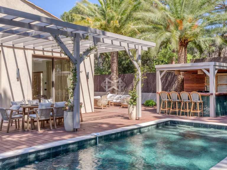 Propriété Saint-Tropez - 5 chambres - 163m²