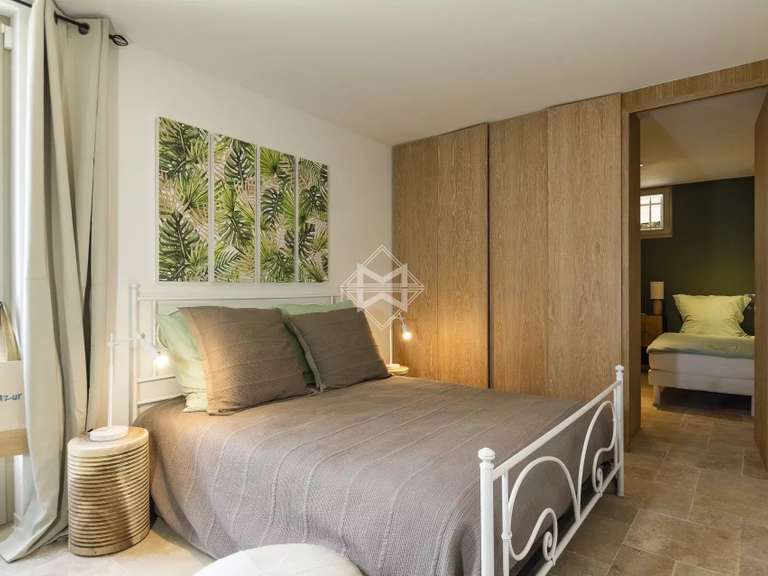 Property Saint-Tropez - 5 bedrooms - 160m²