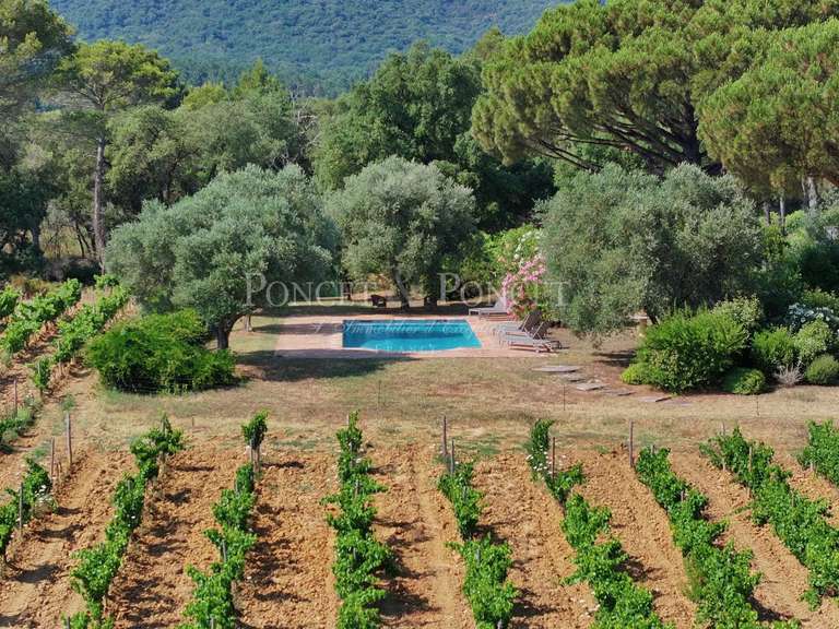 Property Saint-Tropez - 4 bedrooms - 200m²