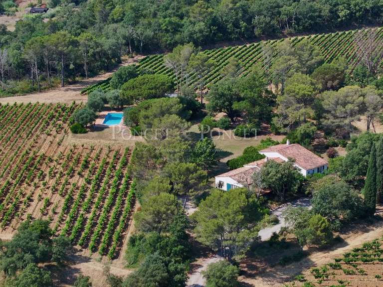 Property Saint-Tropez - 4 bedrooms - 200m²