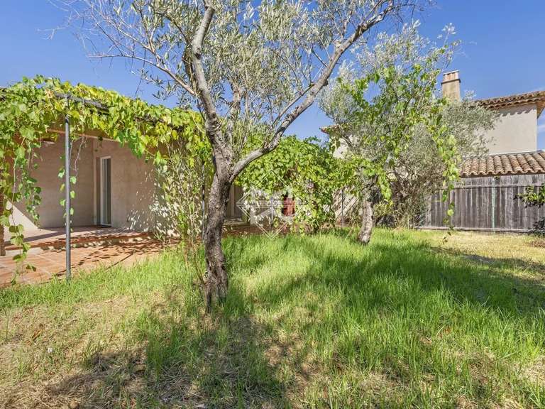 Property Saint-Tropez - 7 bedrooms - 200m²