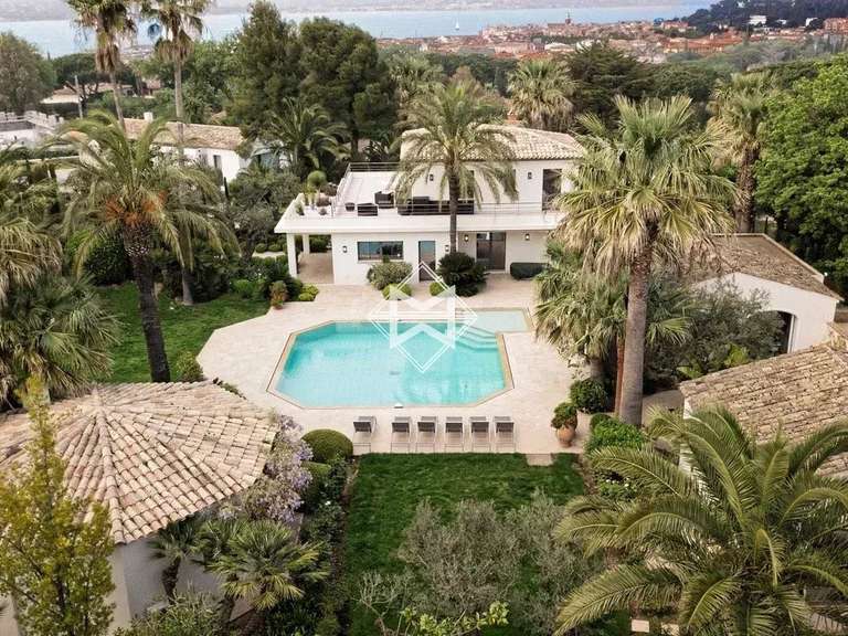 Propriété Saint-Tropez - 6 chambres - 350m²