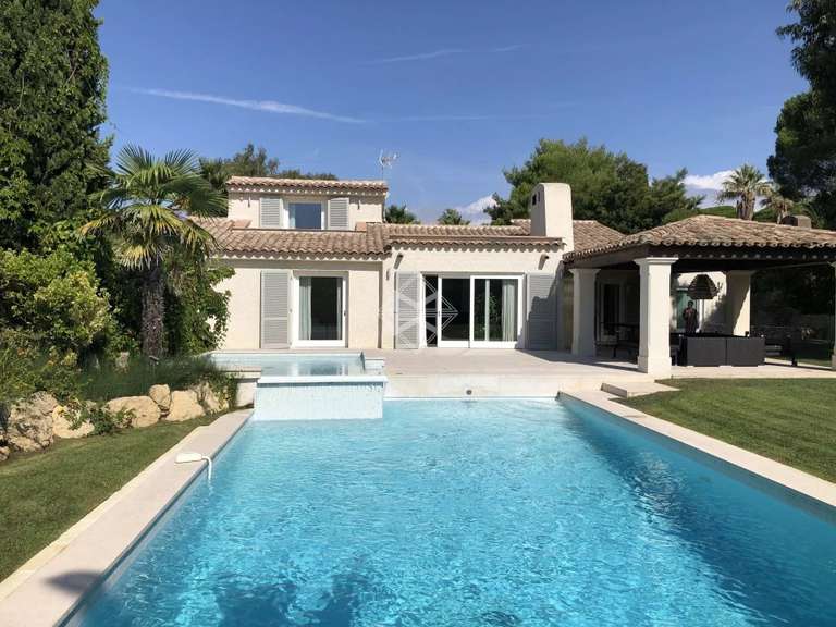Propriété Saint-Tropez - 6 chambres - 200m²
