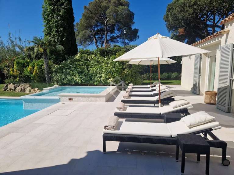 Propriété Saint-Tropez - 6 chambres - 200m²