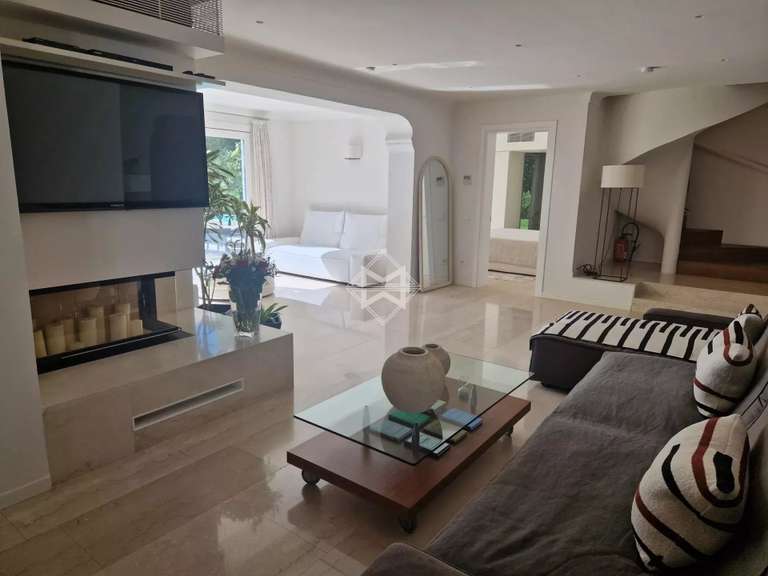 Propriété Saint-Tropez - 6 chambres - 200m²
