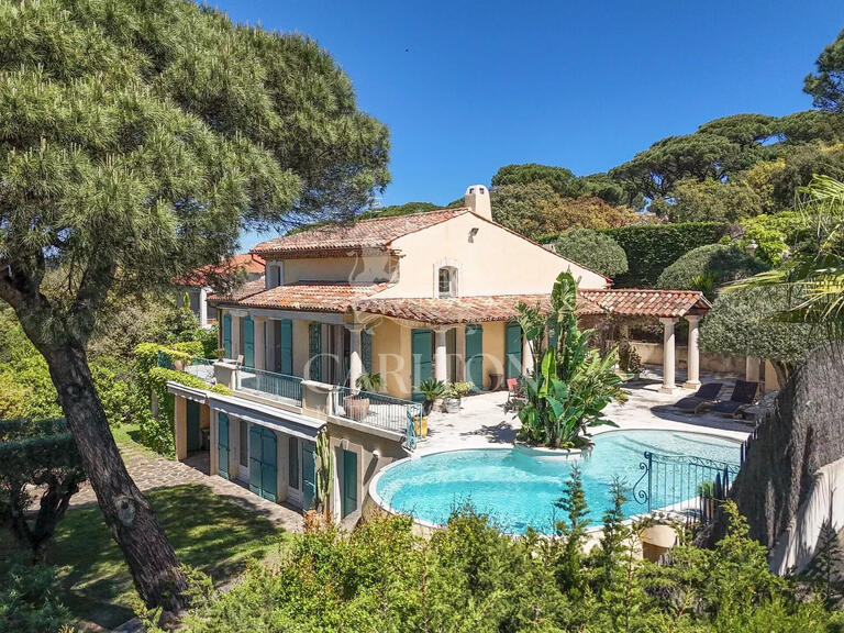 Villa Saint-Tropez - 3 bedrooms - 256m²