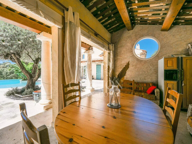 Villa Saint-Tropez - 3 bedrooms - 256m²