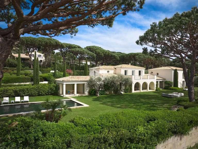 Villa Saint-Tropez - 6 bedrooms - 389m²