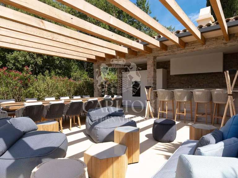 Villa Saint-Tropez - 9 bedrooms - 674m²