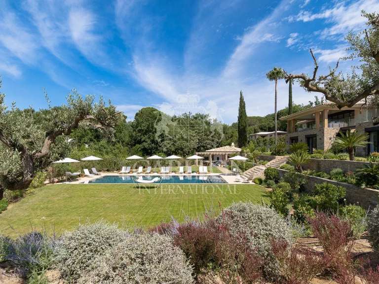 Villa Saint-Tropez - 9 bedrooms - 674m²