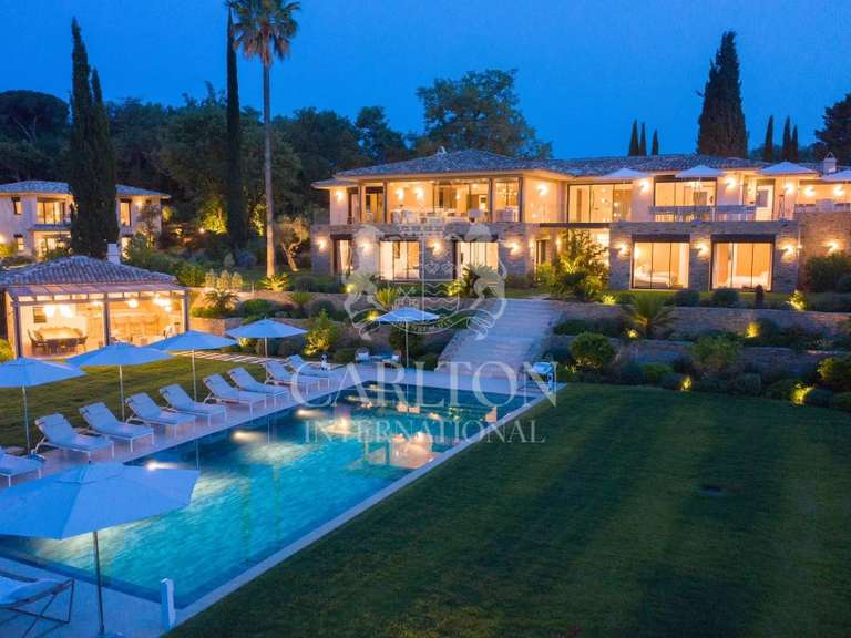 Villa Saint-Tropez - 9 bedrooms - 674m²