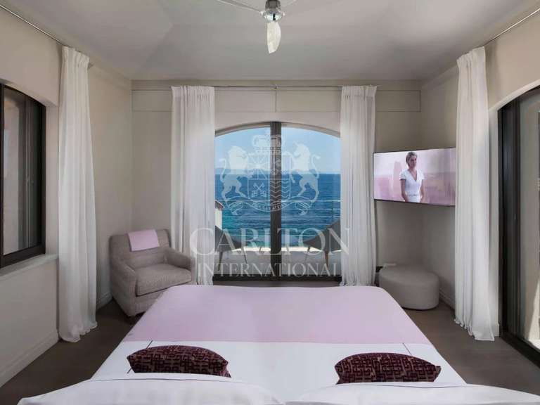 Villa Saint-Tropez - 6 bedrooms - 400m²