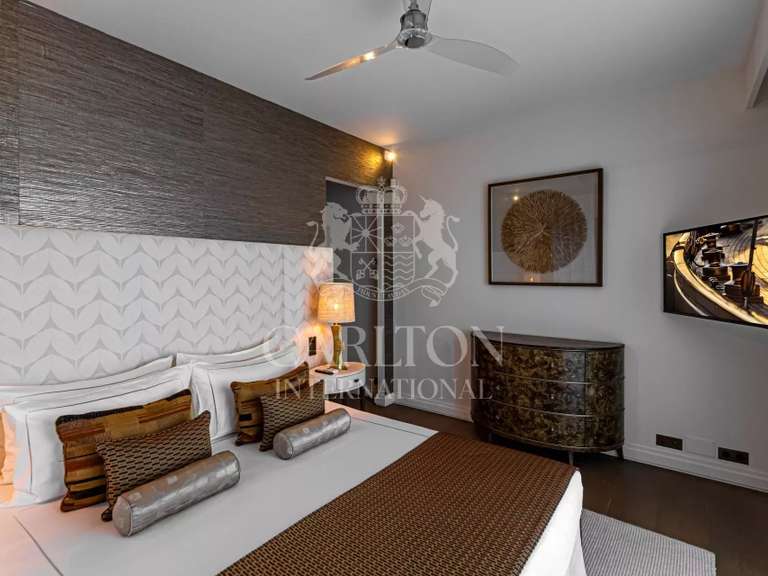 Villa Saint-Tropez - 6 bedrooms - 400m²