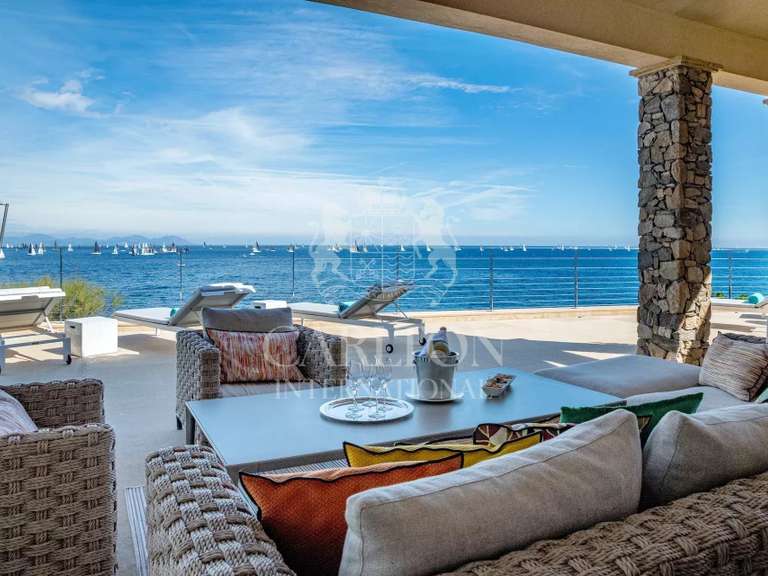 Villa Saint-Tropez - 6 bedrooms - 400m²