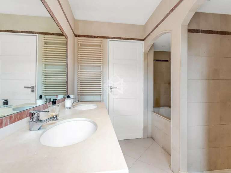 Villa Saint-Tropez - 4 chambres - 300m²