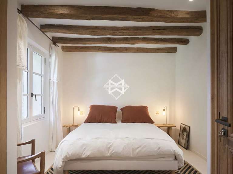 Villa Saint-Tropez - 4 bedrooms - 200m²