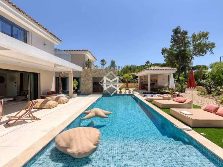 Villa Saint-Tropez - 7 bedrooms