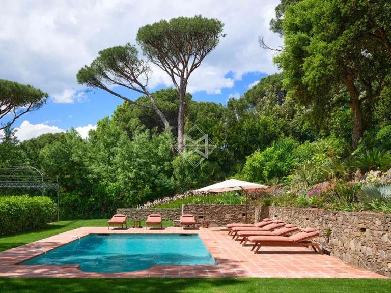 Villa Saint-Tropez - 5 chambres - 284m²
