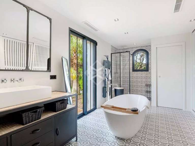 Villa Saint-Tropez - 6 chambres - 300m²