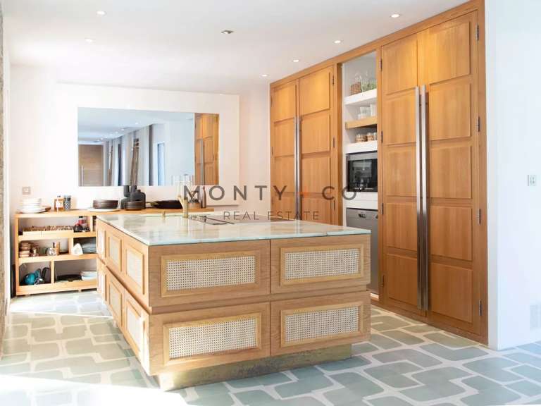 Villa Saint-Tropez - 6 bedrooms - 500m²