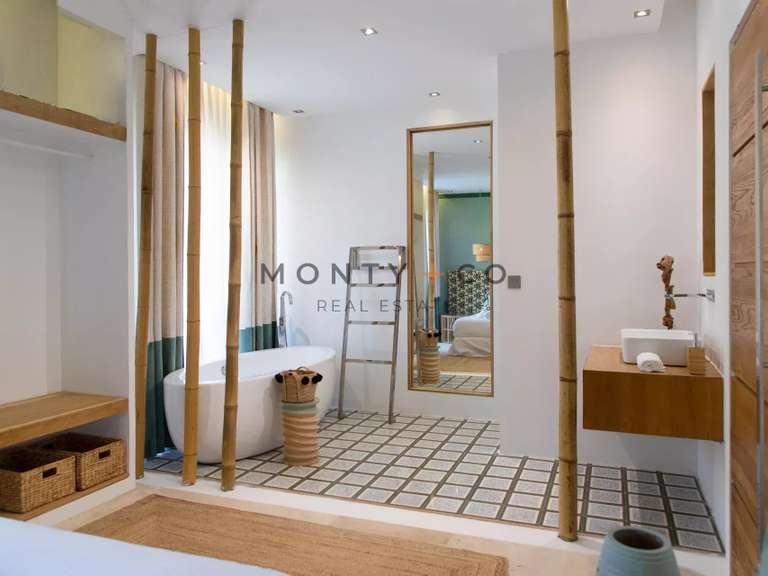 Villa Saint-Tropez - 6 bedrooms - 500m²