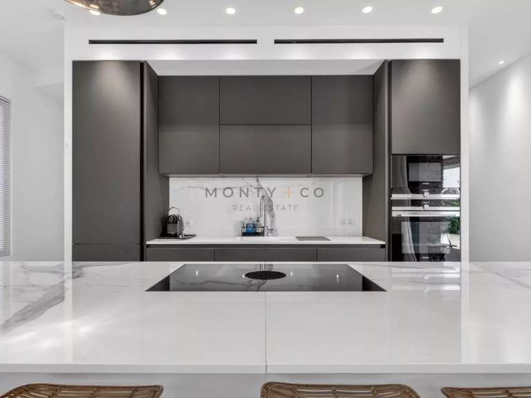 Villa Saint-Tropez - 5 chambres - 300m²