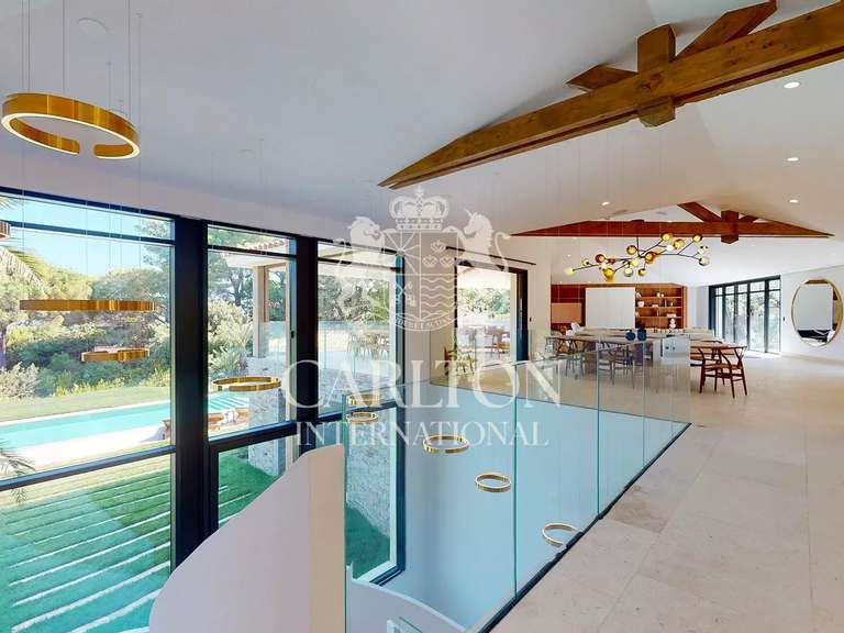 Villa Saint-Tropez - 6 bedrooms - 610m²
