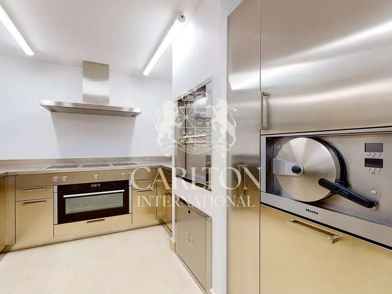 Villa Saint-Tropez - 6 bedrooms - 610m²