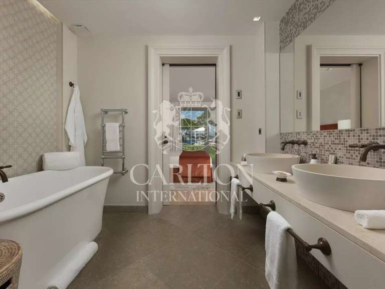 Villa avec Vue sur mer Saint-Tropez - 8 chambres - 450m²
