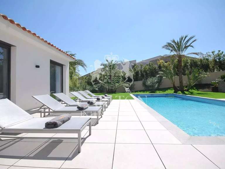 Villa Saint-Tropez - 5 chambres - 325m²