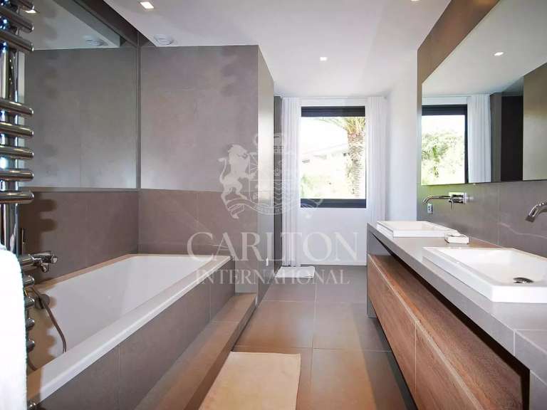 Villa Saint-Tropez - 5 chambres - 325m²