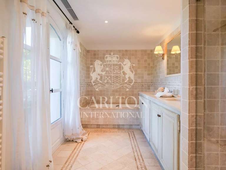 Villa avec Vue sur mer Saint-Tropez - 6 chambres - 400m²
