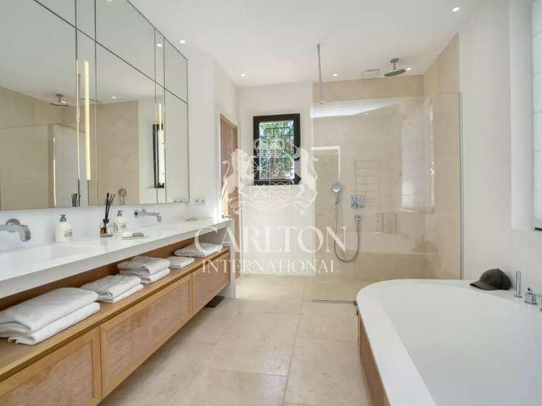 Villa avec Vue sur mer Saint-Tropez - 9 chambres - 892m²