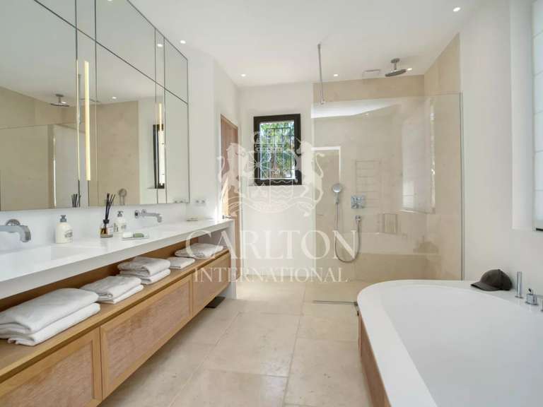 Villa avec Vue sur mer Saint-Tropez - 9 chambres - 892m²