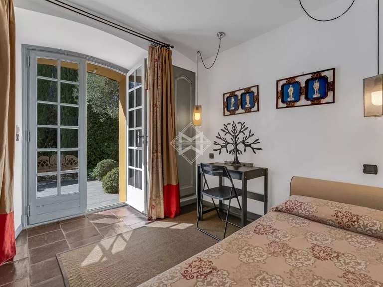 Villa Saint-Tropez - 6 chambres - 240m²