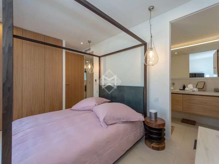 Villa Saint-Tropez - 5 bedrooms - 220m²