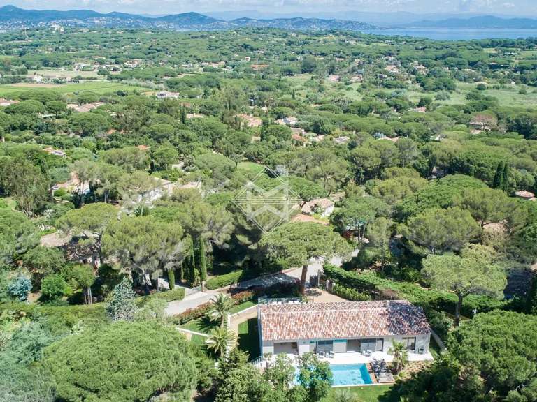 Villa Saint-Tropez - 5 bedrooms - 220m²