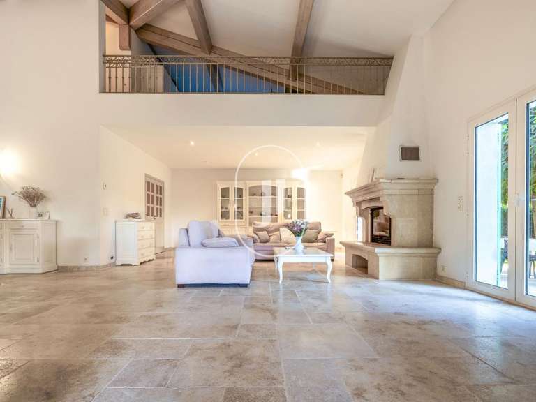Villa Saint-Tropez - 6 bedrooms - 315m²