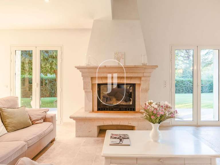 Villa Saint-Tropez - 6 bedrooms - 315m²