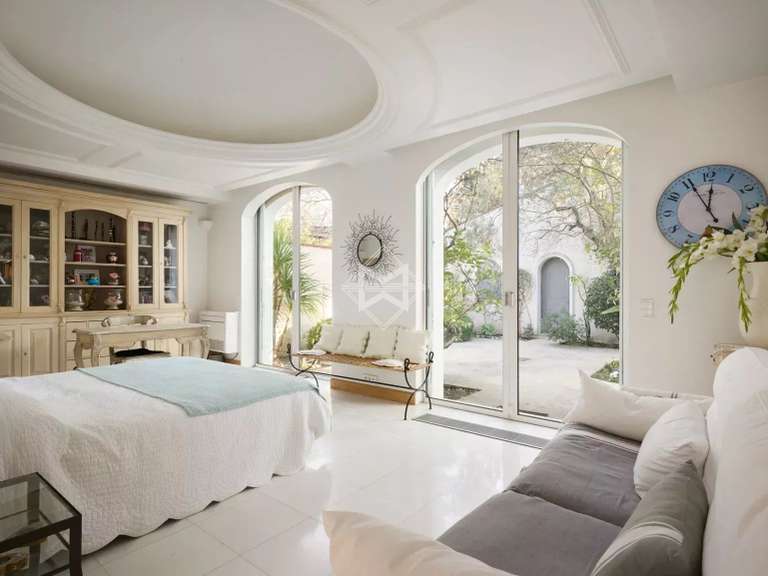 Villa Saint-Tropez - 6 bedrooms - 434m²