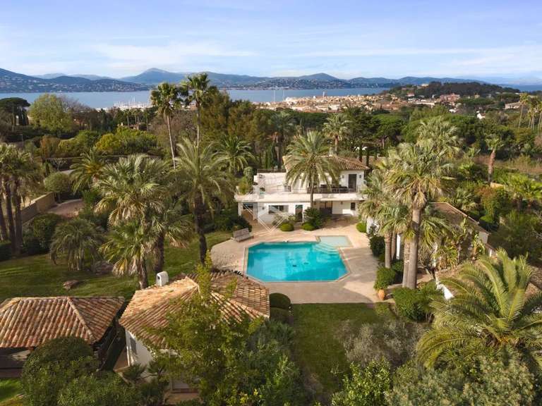 Villa Saint-Tropez - 6 bedrooms - 434m²