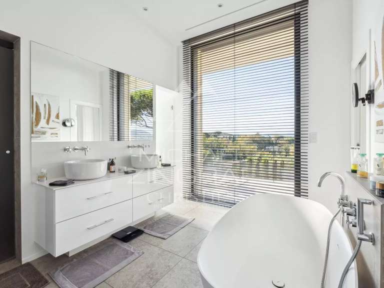 Villa with Sea view Saint-Tropez - 5 bedrooms - 360m²