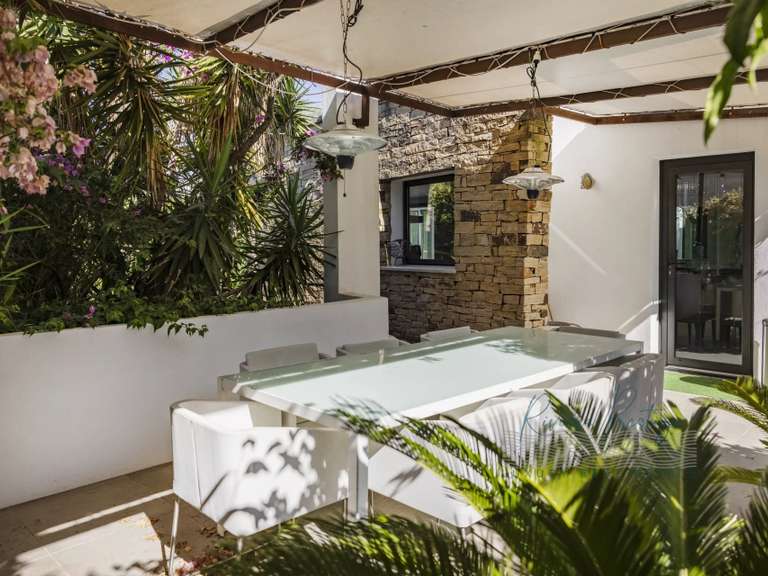 Villa Saint-Tropez - 5 bedrooms - 386m²